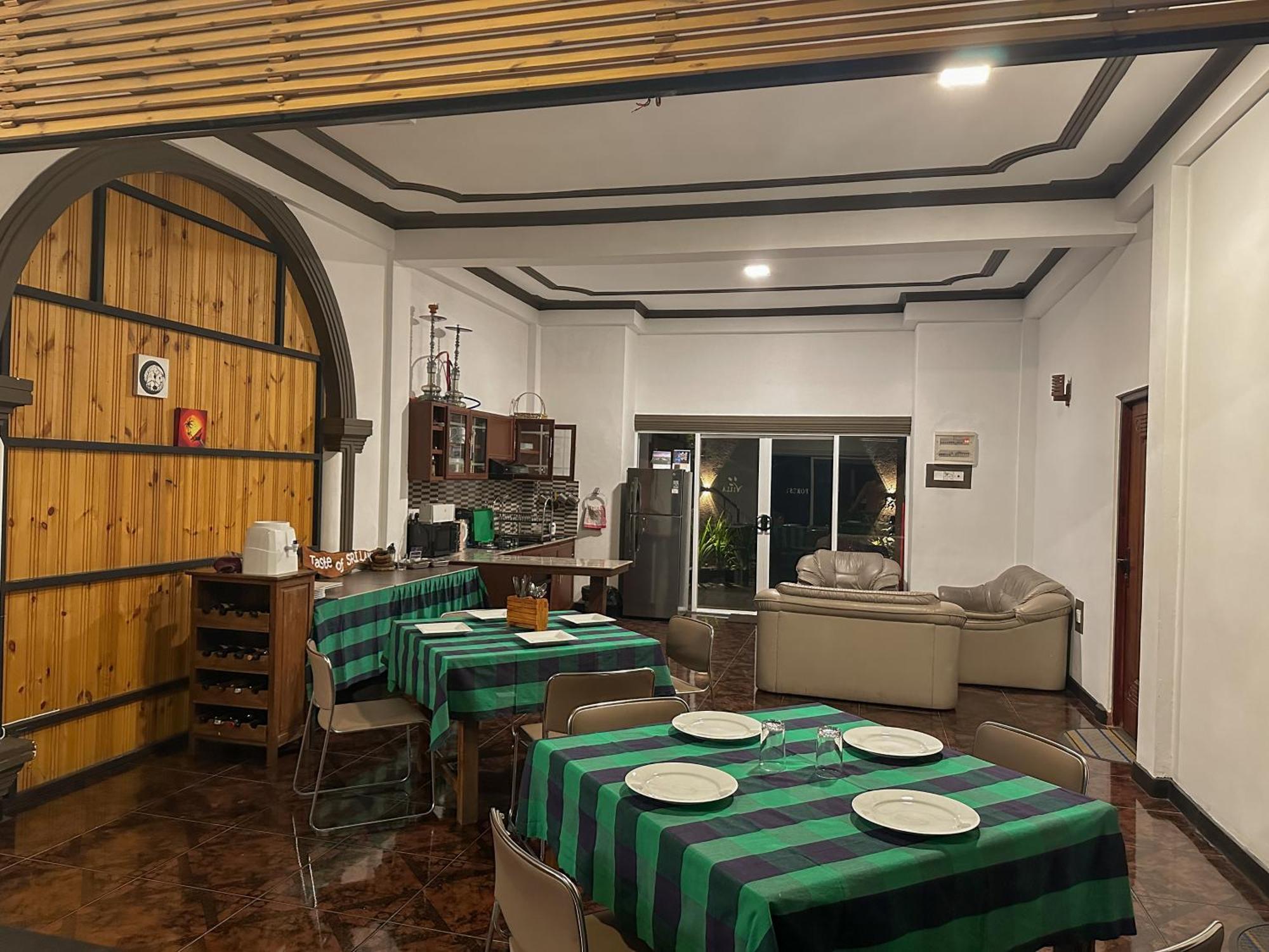 Forest Villa Канди Экстерьер фото